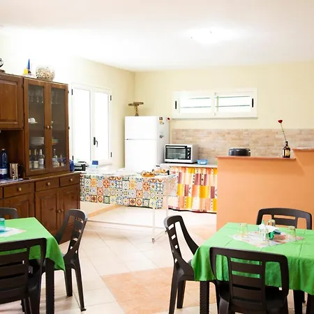 Tropeacharmet Parking Free Gasthof