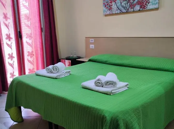 Tropeacharmet Parking Free Gasthof Tropea